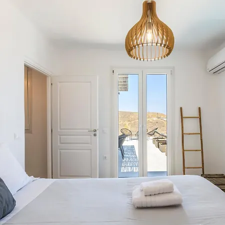The Mykonist Merchia Beach Villas & Suites Exterior photo