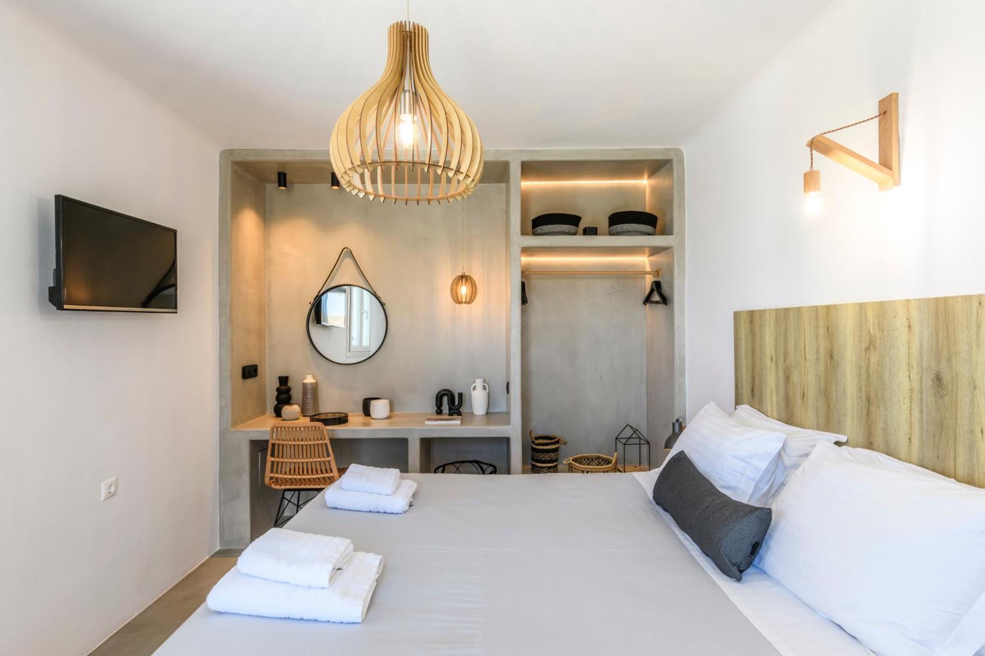 The Mykonist Merchia & Holiday home